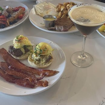 Toast Kitchen & Bar - little bit of everything - Breakfast & Brunch Near Me - Brea, California Toast Kitchen & Bar - little bit of everything - Breakfast & Brunch Near Me - Brea, California