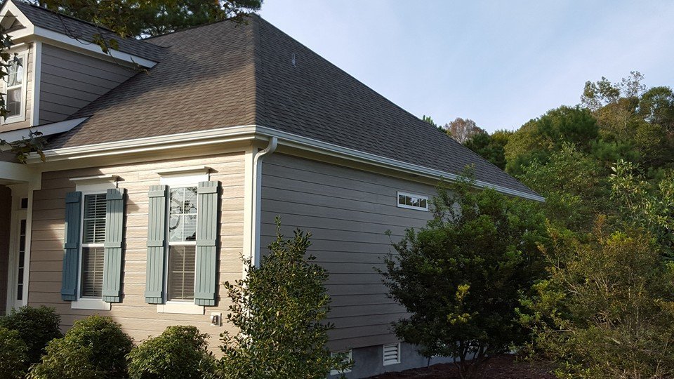 Slide of Extreme Seamless Gutters