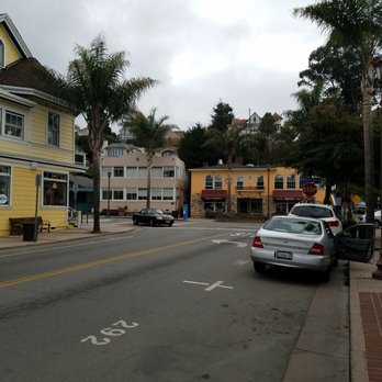 Capitola State Beach - We parking close by on the street, then walked about a block to the beach. - Beaches Near Me - Capitola, California