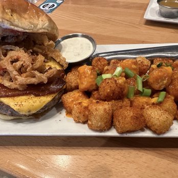 Burger Republic - Burgers Near Me - Chattanooga, Tennessee