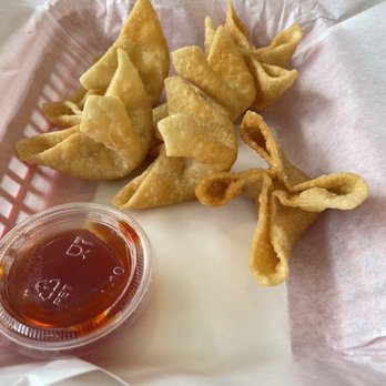 Banh Mi Station - Crab Cheese Wonton - Vietnamese Near Me - Denver, Colorado