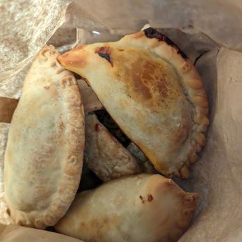 Che Empanadas - Latin American Near Me - Raleigh, North Carolina
