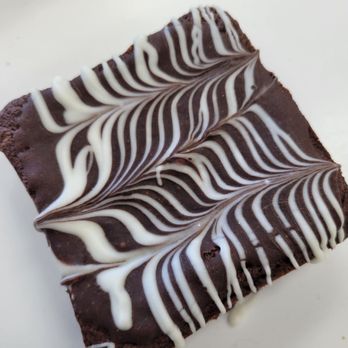 Crumbl - Roseville - Classic Fudge Brownie - Bakeries Near Me - Roseville, California Crumbl - Roseville - Classic Fudge Brownie - Bakeries Near Me - Roseville, California