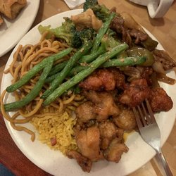 Golden Buffet