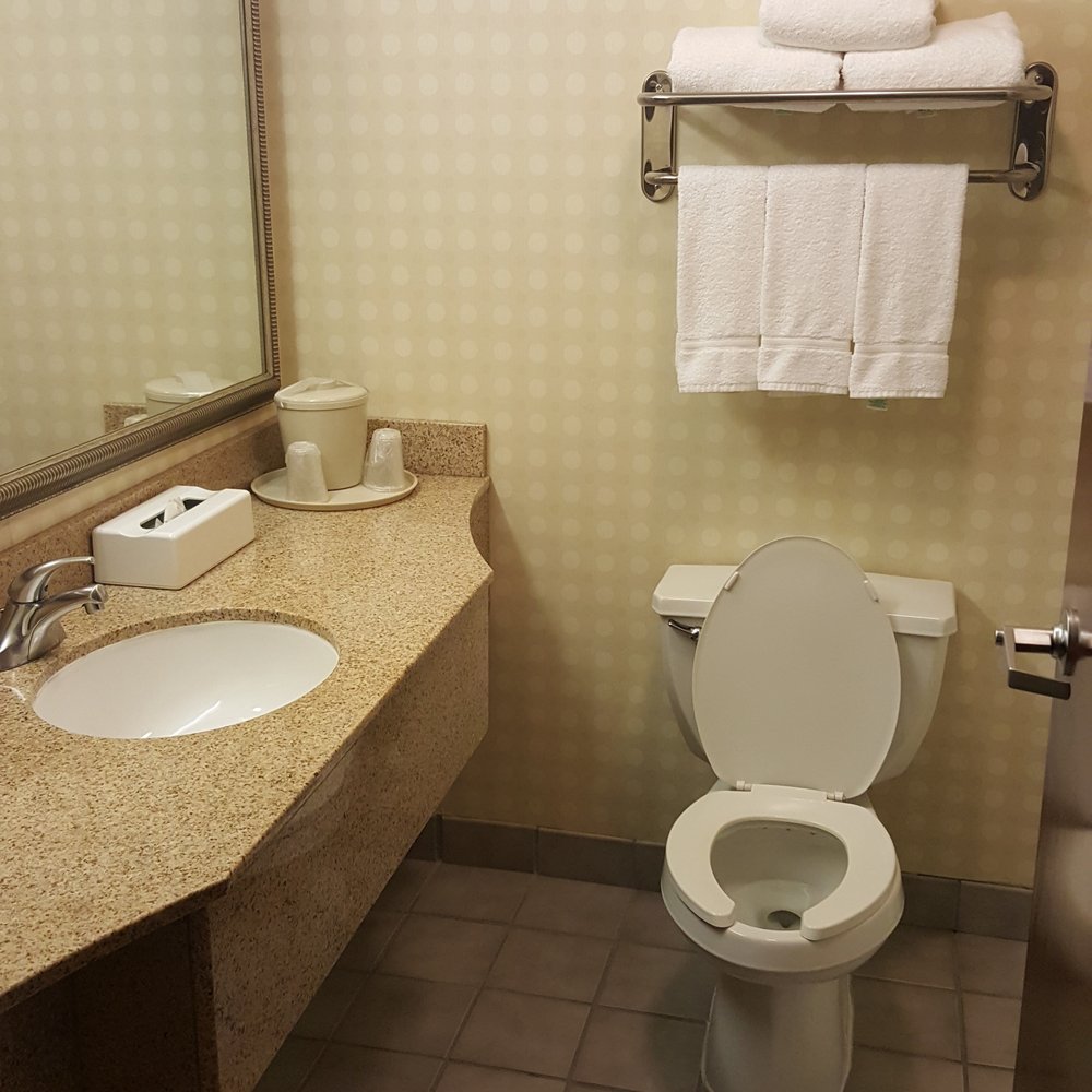 rm 421 bathroom rm 421 bathroom