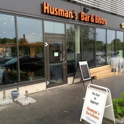 Husman's Bar & Bistro