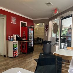 Bubba’s Biscuit Lexington - Lobby