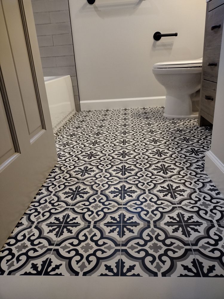 Slide of Dani Handyman Remodeling Service