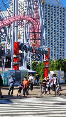 Yokohama Cosmo World by null