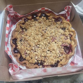 I Love Pie Bakeshop - Berry pie with crumble top. - Desserts Near Me - Carmichael, California I Love Pie Bakeshop - Berry pie with crumble top. - Desserts Near Me - Carmichael, California