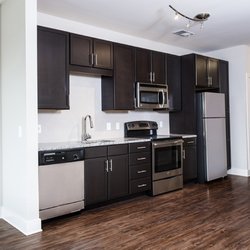 The Lincoln Apartments