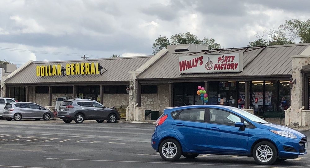 DOLLAR GENERAL Updated July 2024 827 JUNCTION HWY, Kerrville, Texas