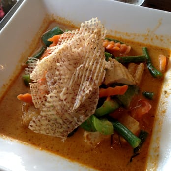 Enthaice Thai Kitchen - [Tofu] Panang Curry ($10) - Thai Near Me - Astoria, New York