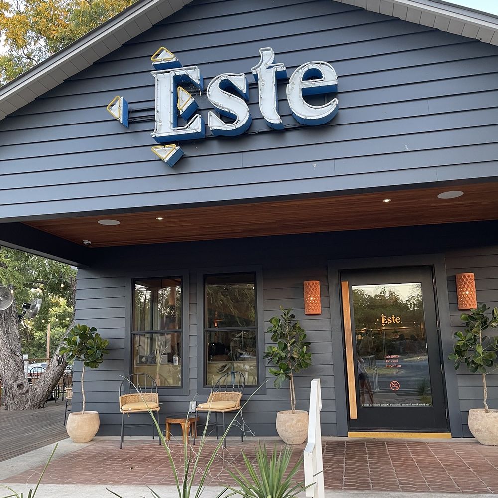 Este - Front of restaurant - Seafood Near Me - Austin, Texas Este - Front of restaurant - Seafood Near Me - Austin, Texas