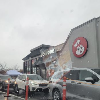 Jollibee - Filipino Near Me - Chantilly, Virginia