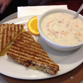 Brewed Cafe & Pub - Clam chowder and bacon grilled cheese. Phenomenal! - Coffee & Tea Near Me - Vancouver, Washington Brewed Cafe & Pub - Clam chowder and bacon grilled cheese. Phenomenal! - Coffee & Tea Near Me - Vancouver, Washington