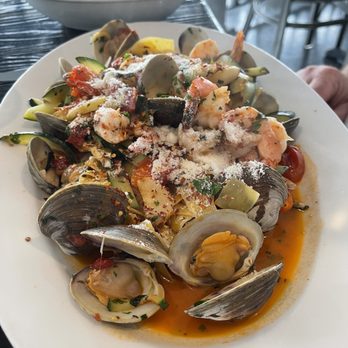 IL Gabbiano - He loved it. Too much sea creatures for me - Italian Near Me - New Haven, Connecticut