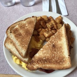 Big Pine Hill breakfast. Very good.