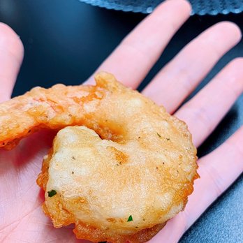 Chums Shrimp Shack - Fried XL shrimp as big as my hand! - Seafood Near Me - St. Charles, Illinois