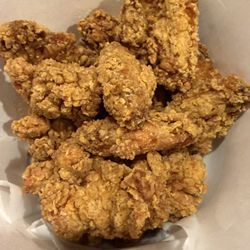 KFC - Bucket of 20 spicy wings