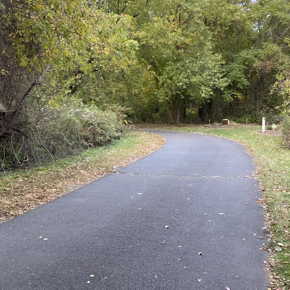 Quinnipiac Linear Trail - Parks Near Me - Wallingford, Connecticut Quinnipiac Linear Trail - Parks Near Me - Wallingford, Connecticut