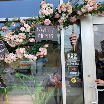 Sweet Memes - Austin - Desserts Near Me - Austin, Texas Sweet Memes - Austin - Desserts Near Me - Austin, Texas