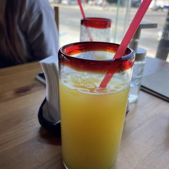 La Esquinita - Agua de Piña - Mexican Near Me - Tijuana, BCN La Esquinita - Agua de Piña - Mexican Near Me - Tijuana, BCN