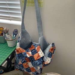 TrishTacSew - Quilt Shop & Sewing Classes - Mondo Bag