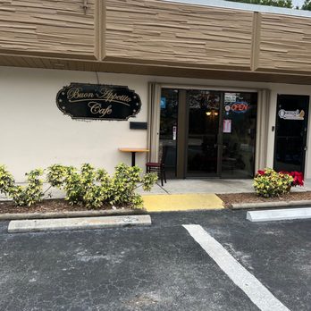 Buon Appetito Cafe - Outside - Italian Near Me - Fort Myers, Florida