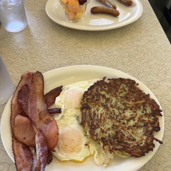 Joni's Diner - Potato pancake with bacon - Diners Near Me - Lake Geneva, Wisconsin Joni's Diner - Potato pancake with bacon - Diners Near Me - Lake Geneva, Wisconsin