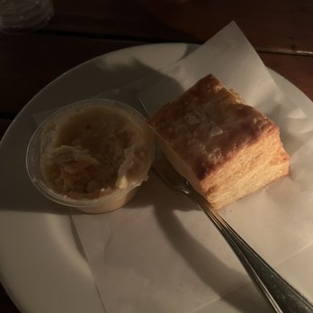 Everson Royce Bar - Flaky Buttermilk Biscuits - Bars Near Me - Los Angeles, California Everson Royce Bar - Flaky Buttermilk Biscuits - Bars Near Me - Los Angeles, California