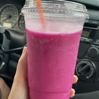 SPiN - Paradise Blend - coconut, pineapple, strawberry & dragon fruit! So pretty and delish! Made with organic ingredients :) - Coffee & Tea Near Me - Medford, Oregon