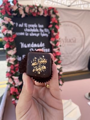 Rayluca Chocolate by null