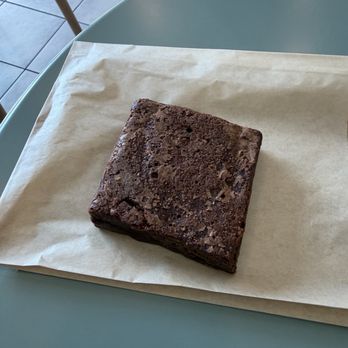 Twist Eatery - Brownie (Gluten Free) - Breakfast & Brunch Near Me - El Segundo, California