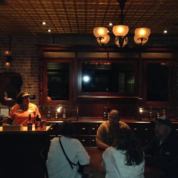 Evan Williams Bourbon Experience - Tasting room - Tours Near Me - Louisville, Kentucky