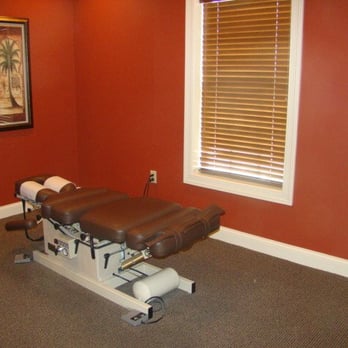 Baldwin Chiropractic Psc - Treatment Room - Chiropractors Near Me - Richmond, Kentucky Baldwin Chiropractic Psc - Treatment Room - Chiropractors Near Me - Richmond, Kentucky