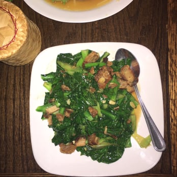 SriPraPhai Thai Restaurant - Thai Near Me - Woodside, New York