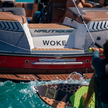 Wake Up V.I. - Wake Up! - Boat Charters Near Me