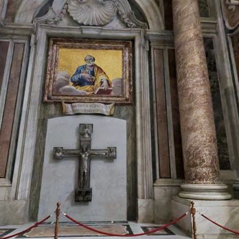 Basilica di San Pietro - Churches Near Me - Rome, RM