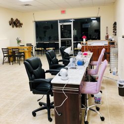 Nails By Michelle - Nails station