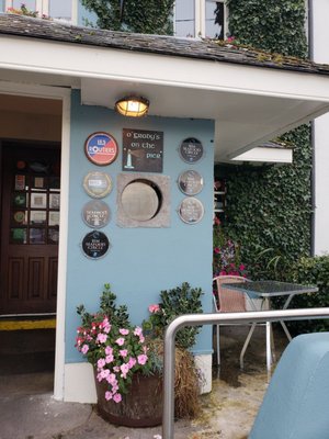 O'Gradys on the Pier by null