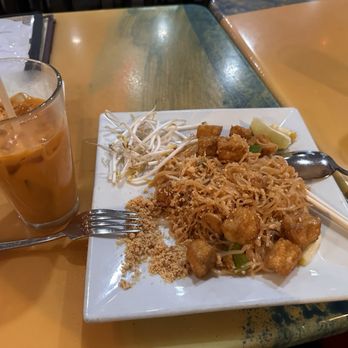 TipThai Thai Cuisine - Pad Thai and Thai Iced Tea - Thai Near Me - Washington, DC, District of Columbia TipThai Thai Cuisine - Pad Thai and Thai Iced Tea - Thai Near Me - Washington, DC, District of Columbia