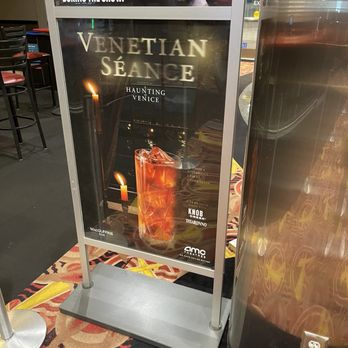 AMC SANTA ANITA 16 - Updated September 2024 - 914 Photos & 710 Reviews