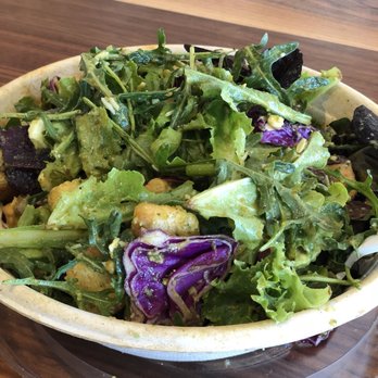 Upbeet - Vegan salad with Sriracha tofu, vegan pepper jack cheese, and pesto dressing yum! - Salad Near Me - Atlanta, Georgia Upbeet - Vegan salad with Sriracha tofu, vegan pepper jack cheese, and pesto dressing yum! - Salad Near Me - Atlanta, Georgia