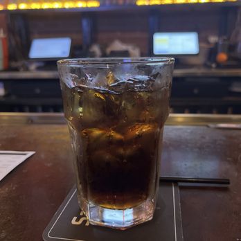 SanTan Brewing Company - Root beer drink - Brewpubs Near Me - Chandler, Arizona