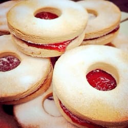 Taste - #raspberry #jam #jammieDodger #biscuit #biscuits #cookie #cookies  #baking #homemade #delicious #leeds #taste