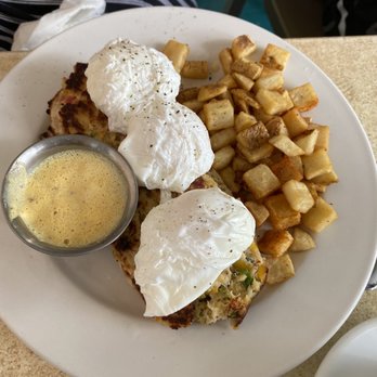 Key Largo Conch House - Seafood Near Me - Key Largo, Florida
