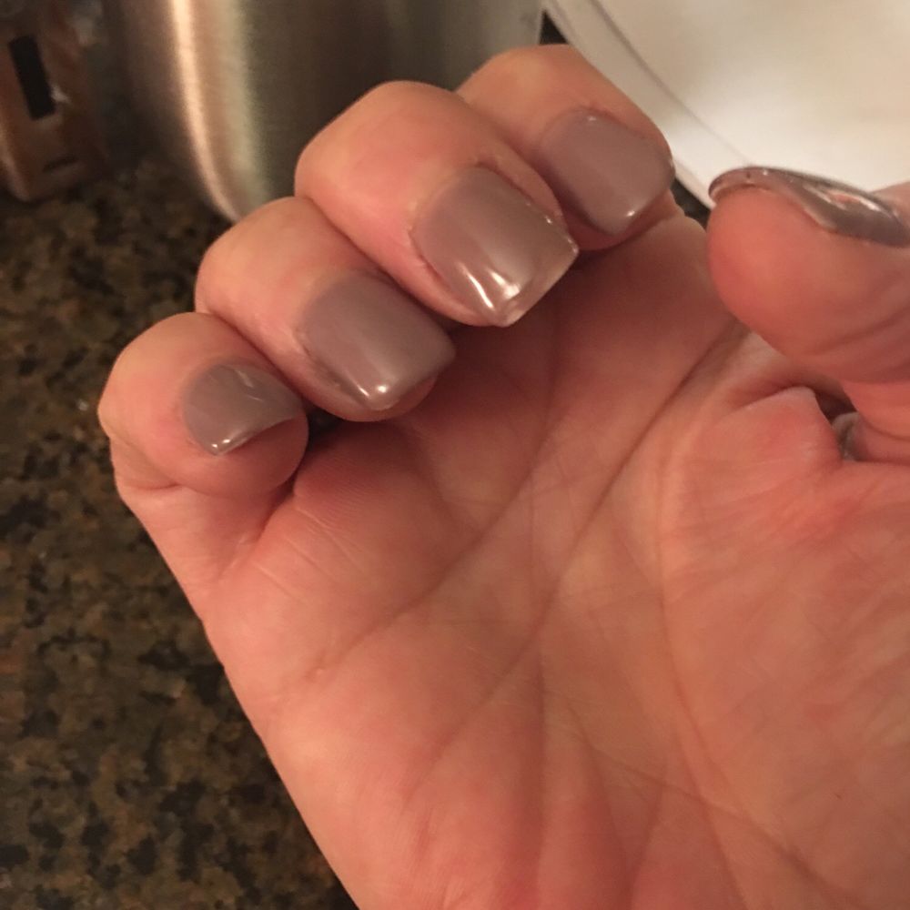 Avalon Nails and Spa - Peeling gel which lasted 3 days - Nail Salons Near Me - Lafayette, Louisiana Avalon Nails and Spa - Peeling gel which lasted 3 days - Nail Salons Near Me - Lafayette, Louisiana