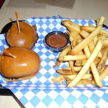 5th Street Burger & Fries - hamburger sliders w/fries - Burgers Near Me - Mesa, Arizona 5th Street Burger & Fries - hamburger sliders w/fries - Burgers Near Me - Mesa, Arizona