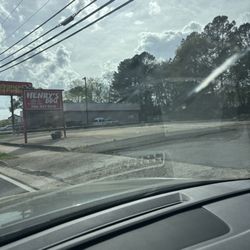 Henry’s BBQ - Building is gone